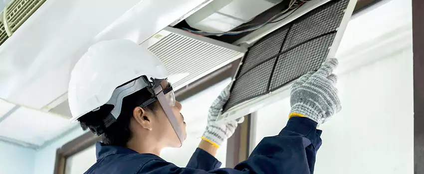Signs of Clogged Air Ducts in Terrebonne, QC